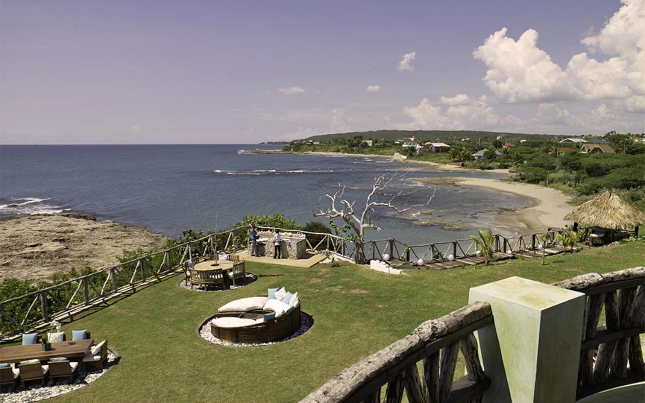 Jakes Hotel Treasure Beach Exterior photo